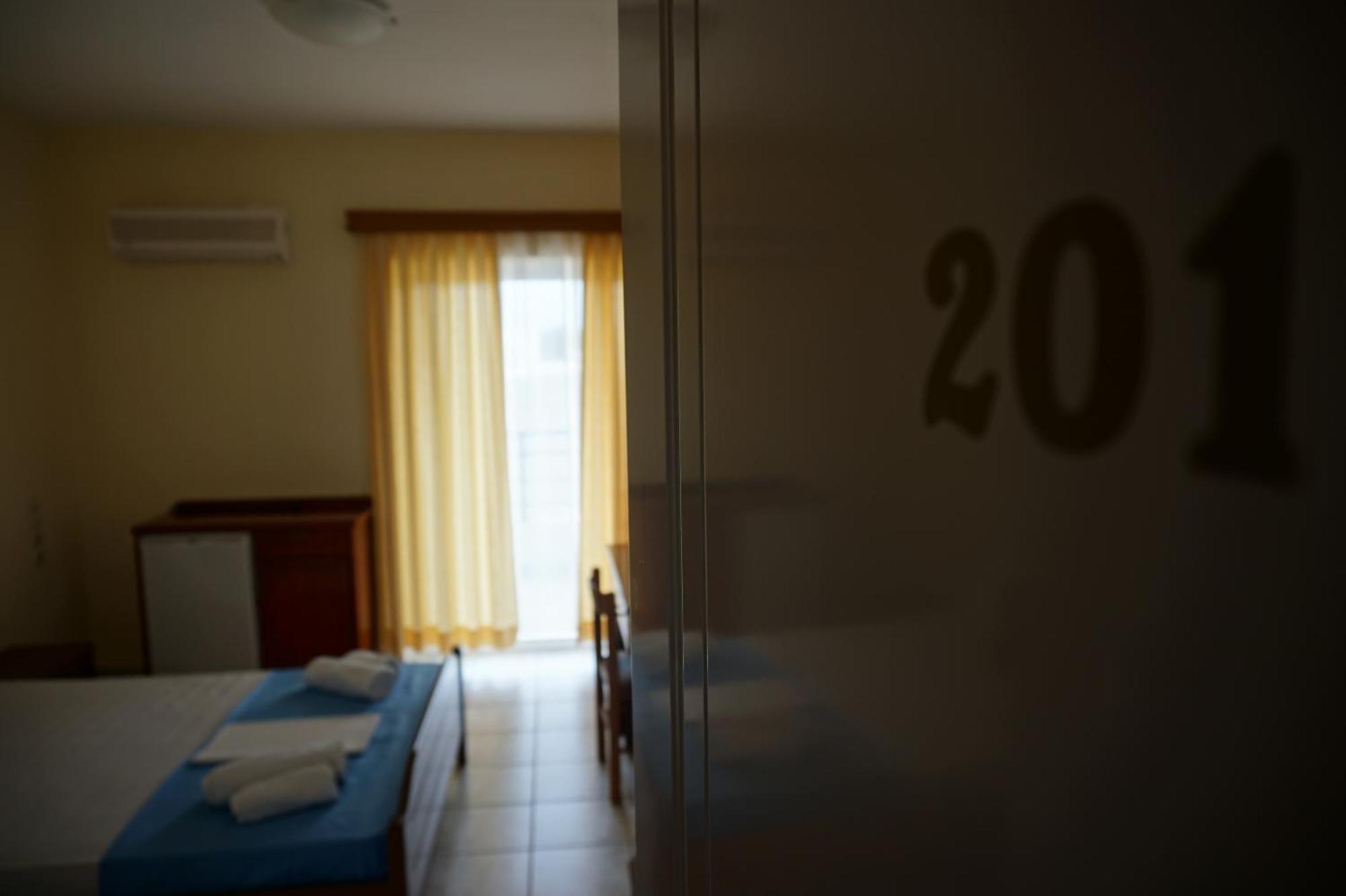 Iraklis Hotel Mytikas  Room photo